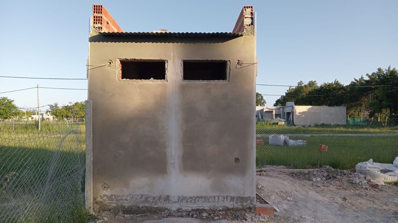 Construcción en Barrio Parque Sicardi – Villa Garibaldi